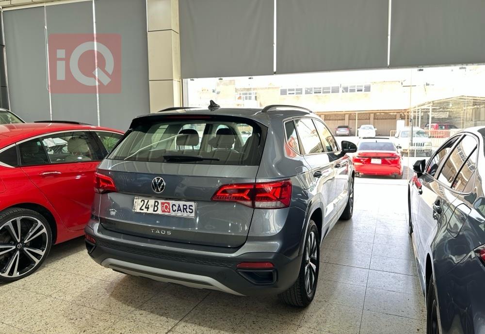 Volkswagen Taos